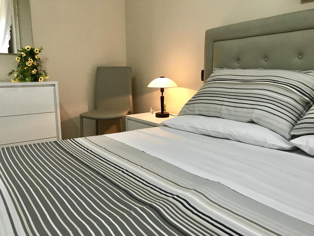 B&B Villa Roma ピアッツァ・アルメリーナ エクステリア 写真