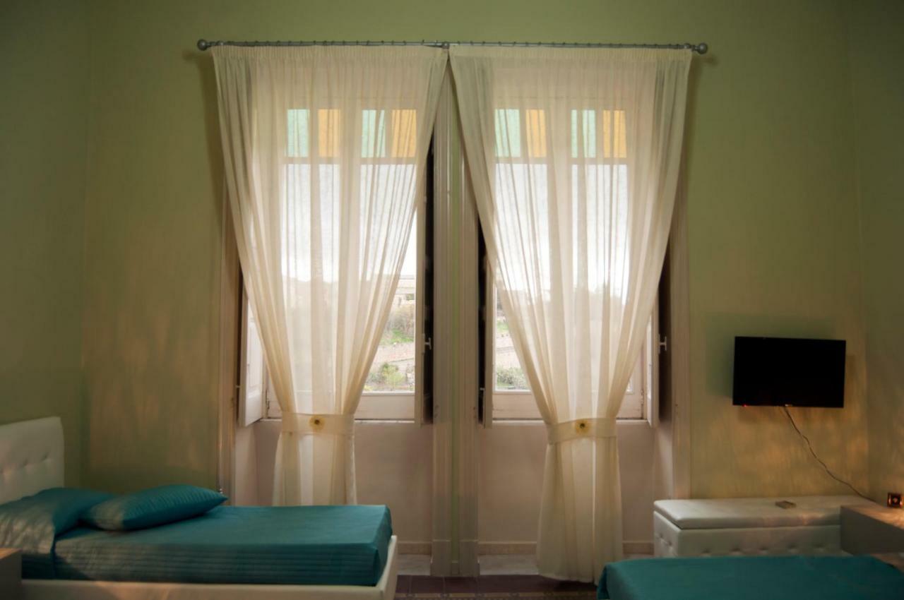 B&B Villa Roma ピアッツァ・アルメリーナ エクステリア 写真